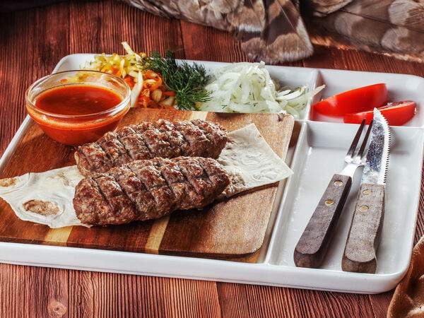 Ресторан Мадлоба в Санкт-Петербурге