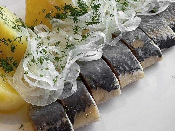 Причал - Сельдь с отварным картофелем