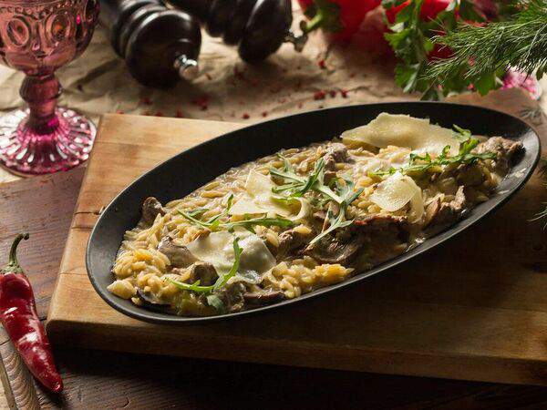 Volna - Паста Ризо с тальятой из мраморной говядины