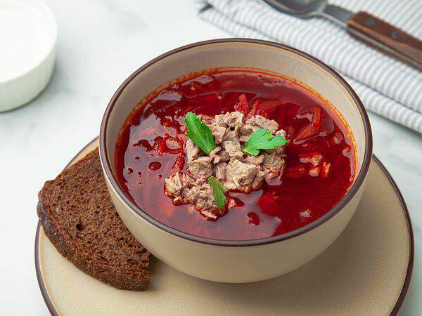 Вкусняхи - Борщ на говяжьем бульоне