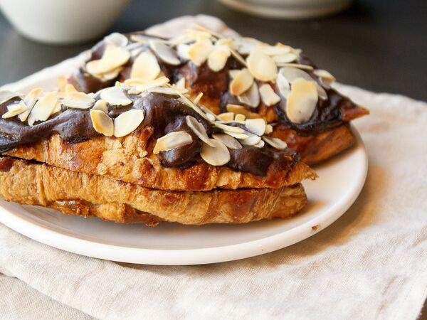 Хлебные истории - Круассан шоколадный