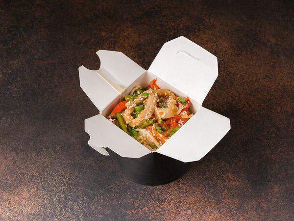 Fish & Grill - Wok с кальмаром