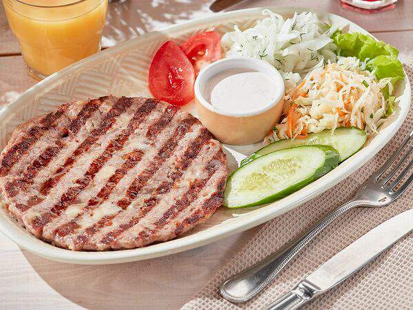 Югославия - Плескавица для гурманов