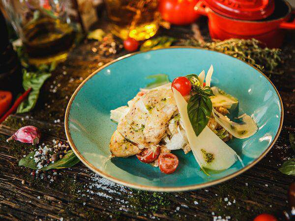 Shef papas - Салат Цезарь с куриным филе