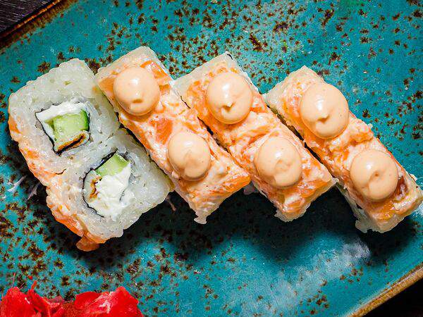 Суши бай Б - Ролл Сальмон спайси