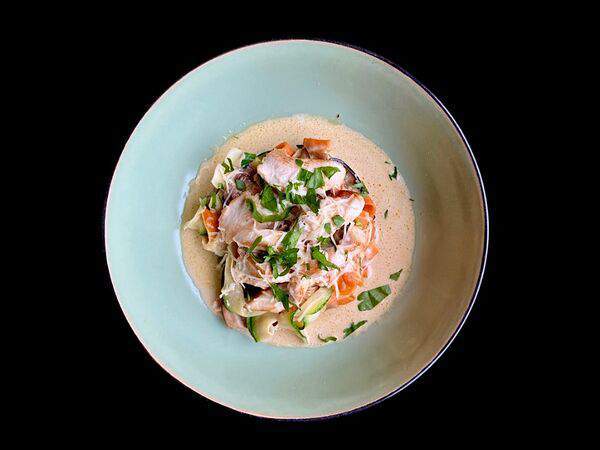 Сохо - Овощное папарделли с куриным филе в сливочном соусе