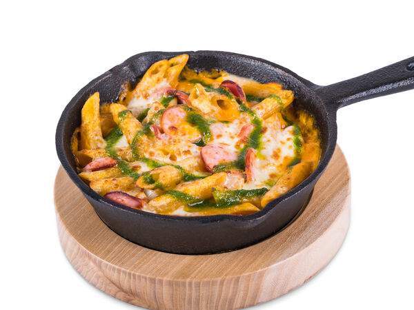 Detroit style - Запеченная Паста с молочными колбасками
