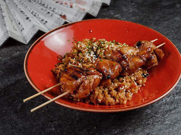 Gray Goose cafe - Рис с овощами и цыпленком якитори