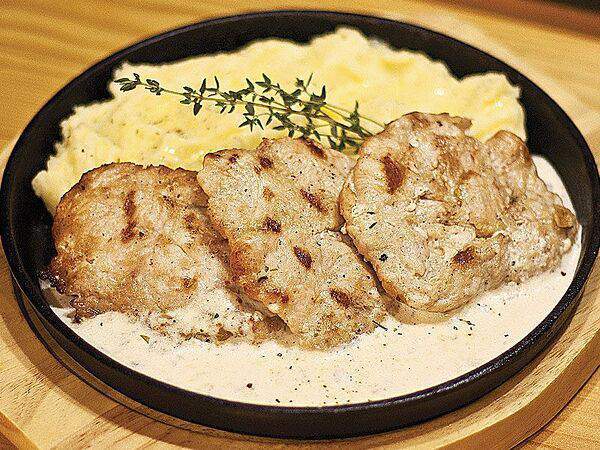 Grill grot - Медальоны из индейки