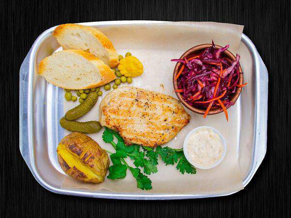 Мясо - Филе курицы на гриле с гарниром