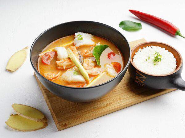 Leto-cafe - Том ям с креветками и белой рыбой