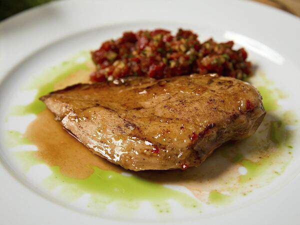 Штаны - Куриное филе с овощной сальсой