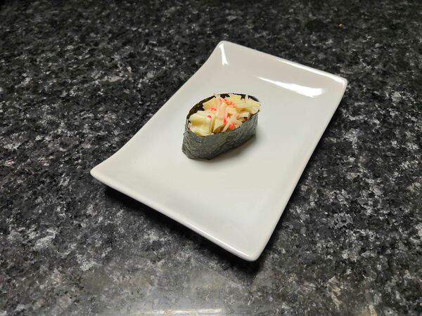 Суши & Пицца Красти & Крабс - С крабом гункан