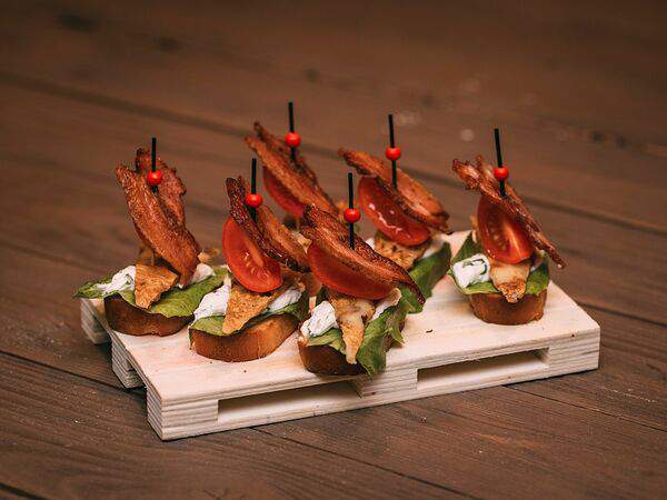 Canape 27 - Канапе с чипсами