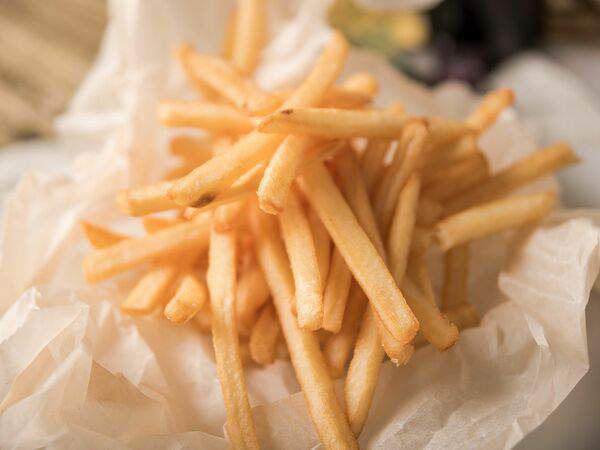 Сентропе - Картофель фри с соусом