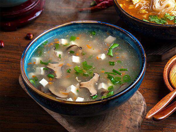 Сhino - Суп с тофу, креветками и грибами