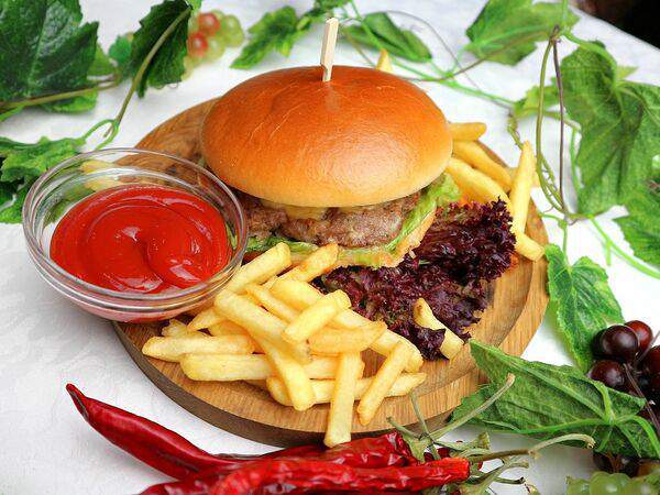 Вечная пятница - Бургер с бараниной