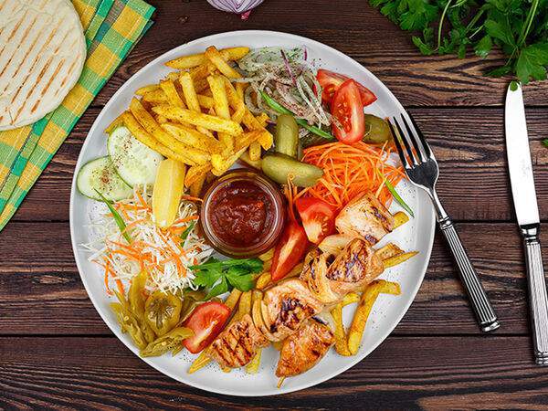 Шахерезада - Шах-гриль шашлык куриный на тарелке