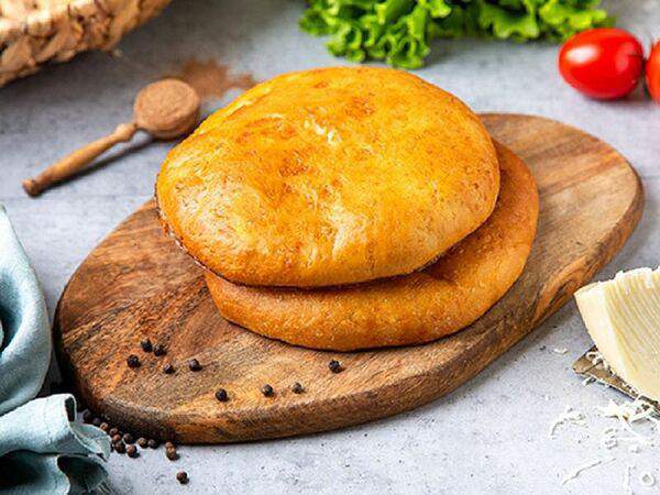 Пекарня Сдобное место Рахманинова 34 - Хачапури с адыгейским сыром