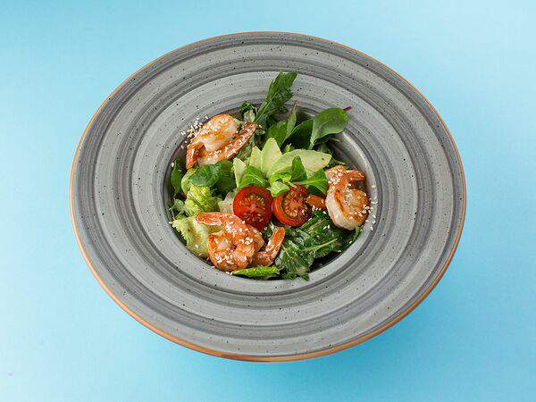 Tulum - Салат с грушей, авокадо и креветками