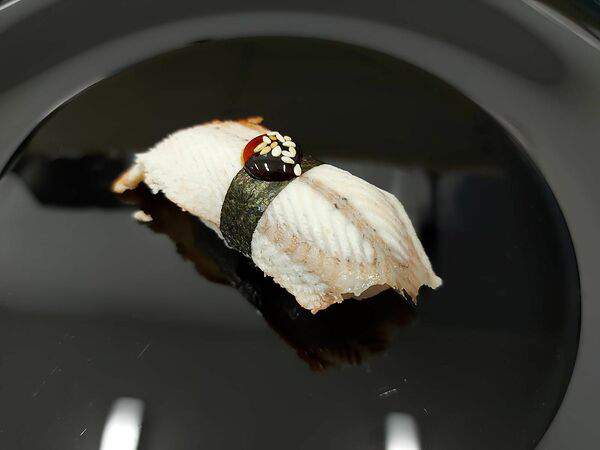 Cуши-соро - Суши угорь