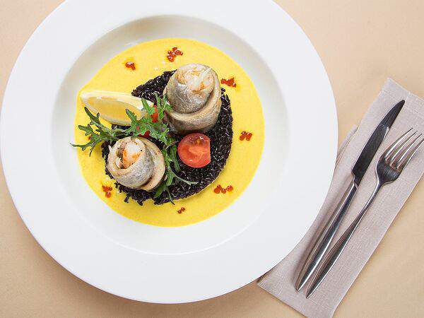 Familia - Филе форели с креветкой и лемонграссом