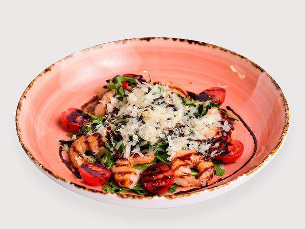 Самое популярное кафе - Салат Руккола с жареными креветками