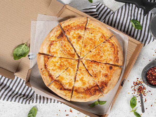 Империя Пиццы и Суши - Пицца Маргарита