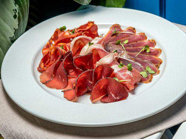 Grillage - Ассорти из мясных деликатесов