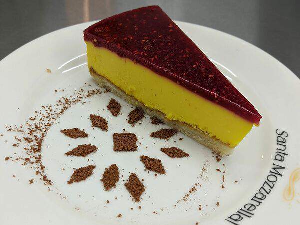 Santa Mozzarella - Чизкейк манго-малина