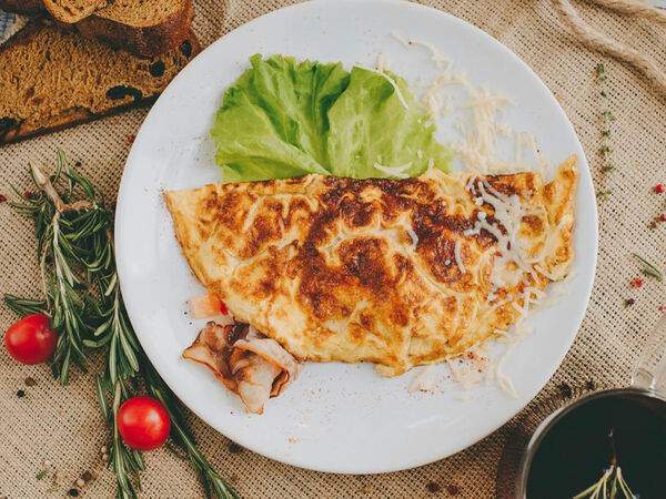 Сковородка - Омлет закрытый с сыром