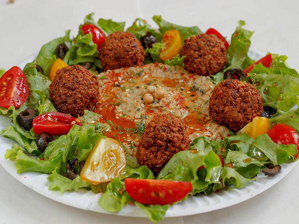 Shawarma bar - Тарелка с фалафелем