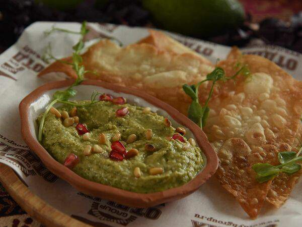 Кафе Отдых - Хумус из авокадо