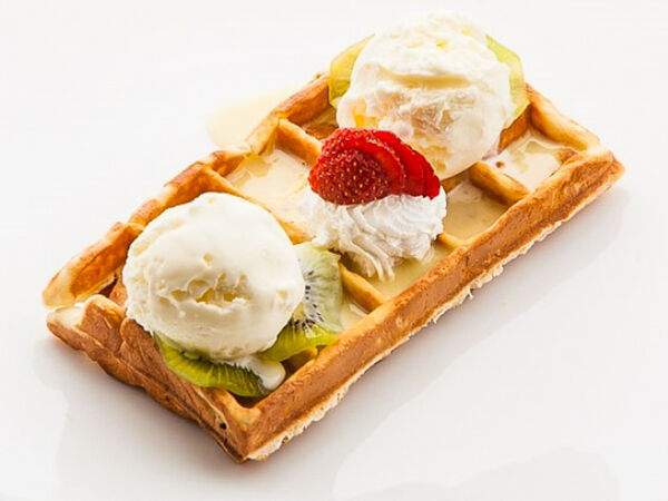 Монплезир - Вафли с белым шоколадом