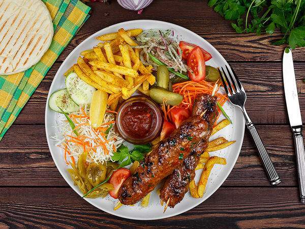 Шахерезада - Шах-гриль кебаб говяжий на тарелке