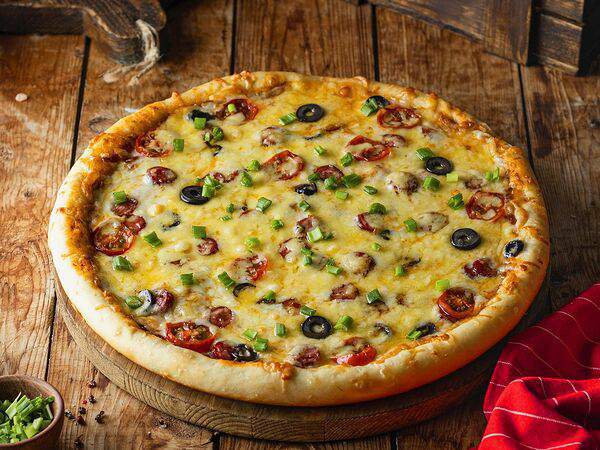 Машенькины пироги - Пицца с охотничьими колбасками