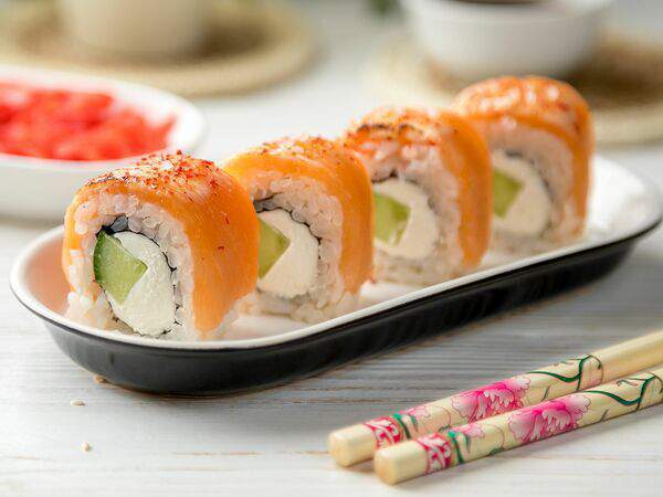 Tutto Bene - Филадельфия c карамельным лососем