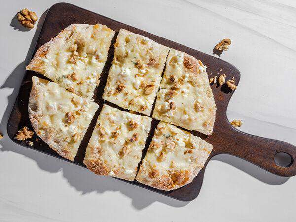 Чайхона №1 Тимура Ланского - Пицца 4 сыра