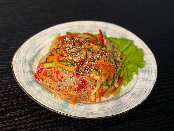 Bistro LAVASH - Фунчоза с курицей и овощами