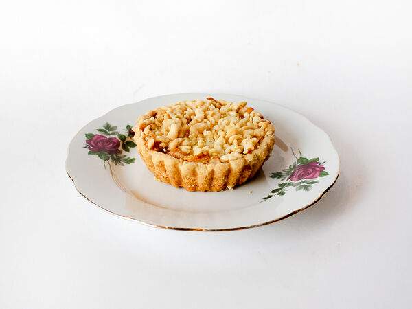 Вареничная №9 - Тарталетка с яблоком и корицей