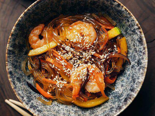 Ча - Wok с креветкой