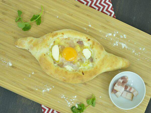 Это Хачапури и Пицца! - Хачапури с беконом