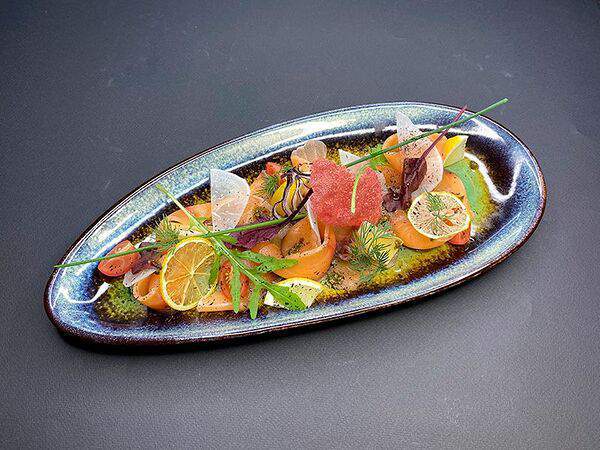 Lukum lounge cafe - Семга Гравлакс