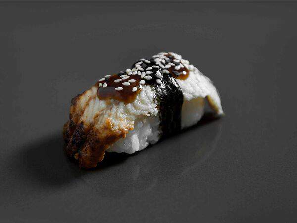 Едакратия - Суши с угрем