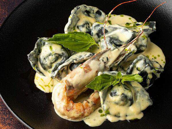 Tritonia - Равиоли с лангустином и сибасом