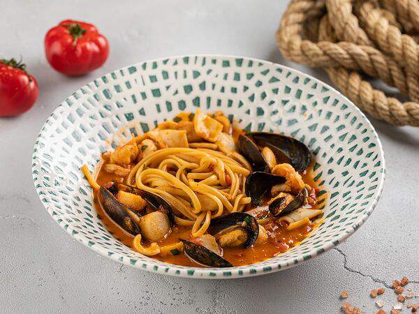 Fish Box - Паста с морепродуктами