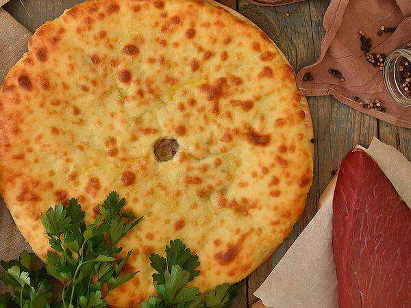 Пироговъ - Сытный пирог с мясом и сыром