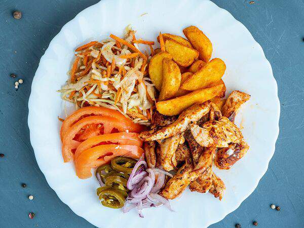 Sparta Gyros - Гирос на тарелке с говядиной