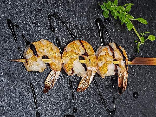 Wok & Roll - Шашлычки с креветкой