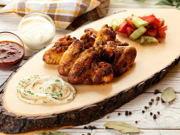 На Труда - Куриные крылышки